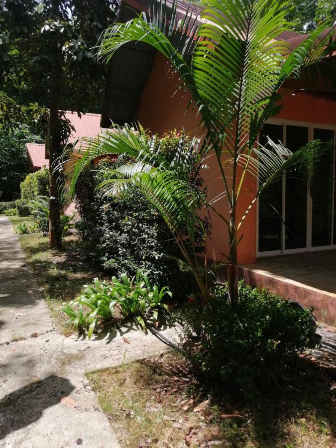 Zabit Bungalow Ko Lanta Esterno foto