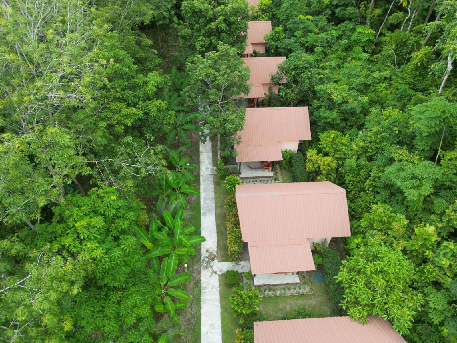 Hotel Zabit Bungalow Ko Lanta Esterno foto